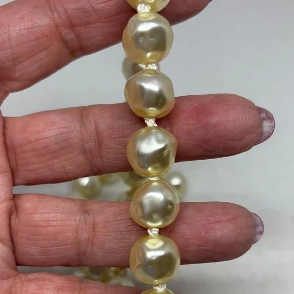 Christian Dior Cream Baroque Pearl Necklace